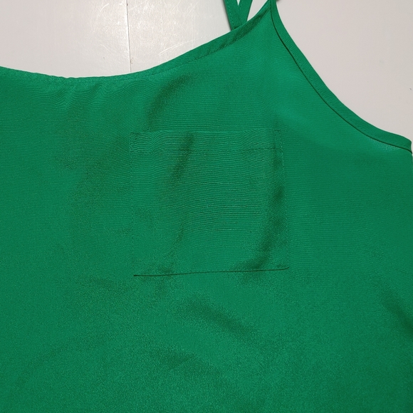 Divided h&m tank top - Picture 2 of 3